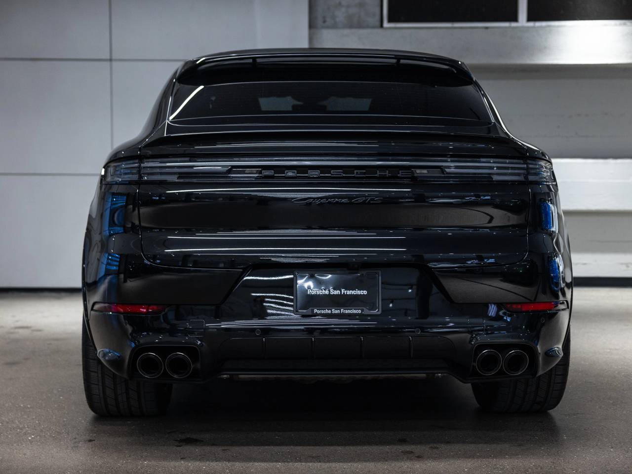 2025 Porsche Cayenne Cayenne GTS Coupe