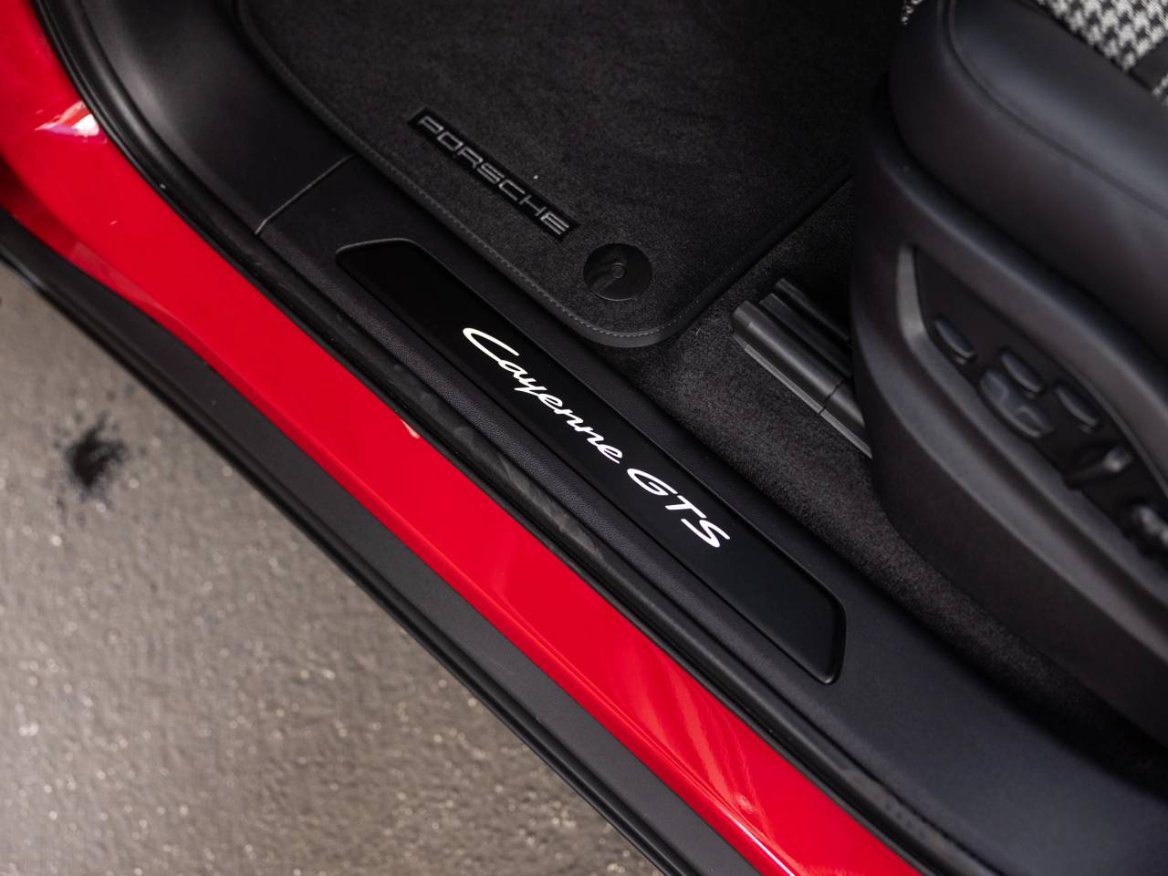 2026 Porsche Cayenne Cayenne GTS Coupe