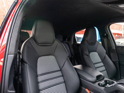 2026 Porsche Cayenne Cayenne GTS Coupe