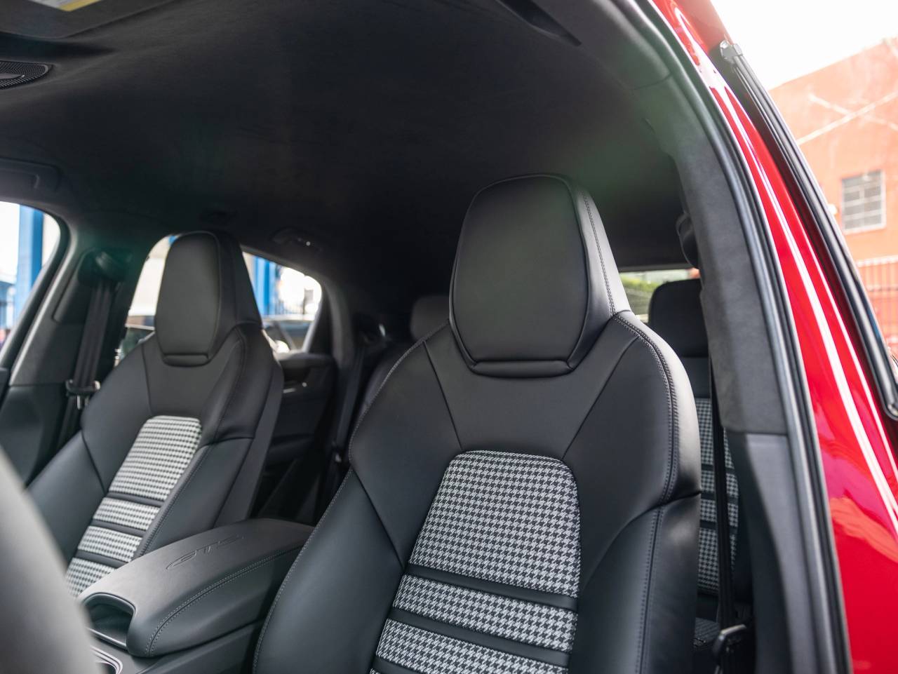 2026 Porsche Cayenne Cayenne GTS Coupe