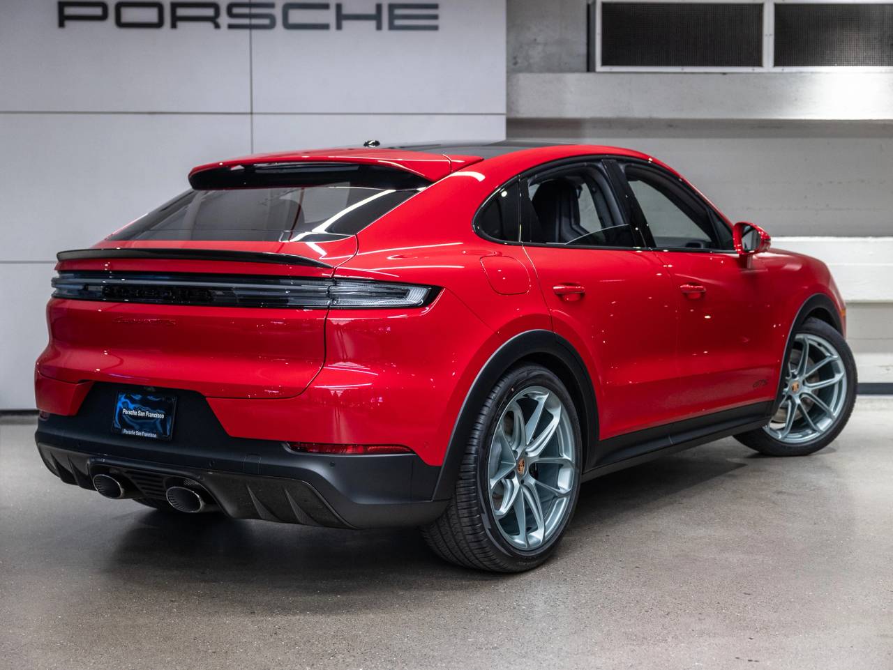 2026 Porsche Cayenne Cayenne GTS Coupe