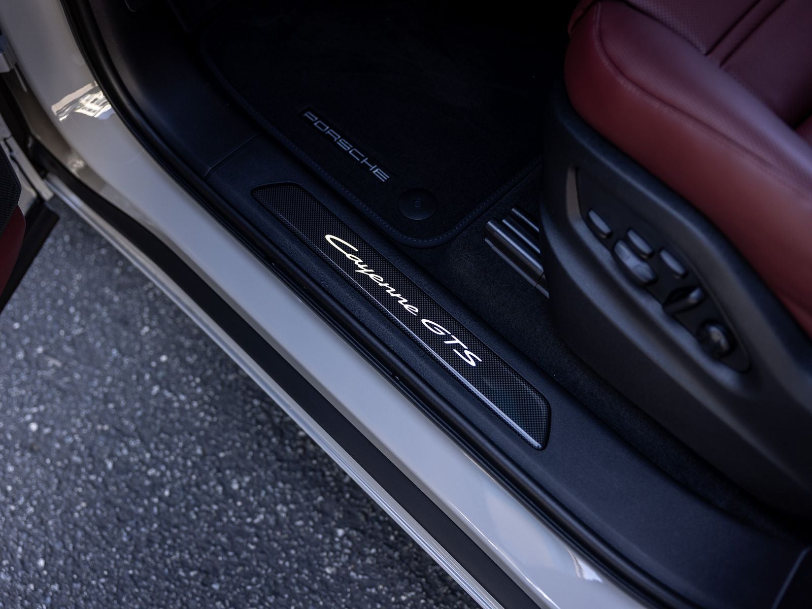 2026 Porsche Cayenne GTS Coupe