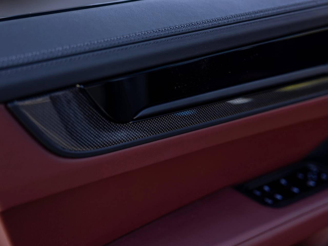 2026 Porsche Cayenne GTS Coupe