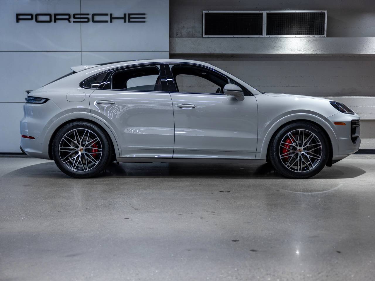 2026 Porsche Cayenne GTS Coupe