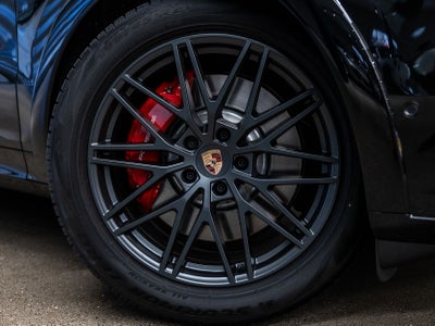 2026 Porsche Cayenne Cayenne GTS Coupe