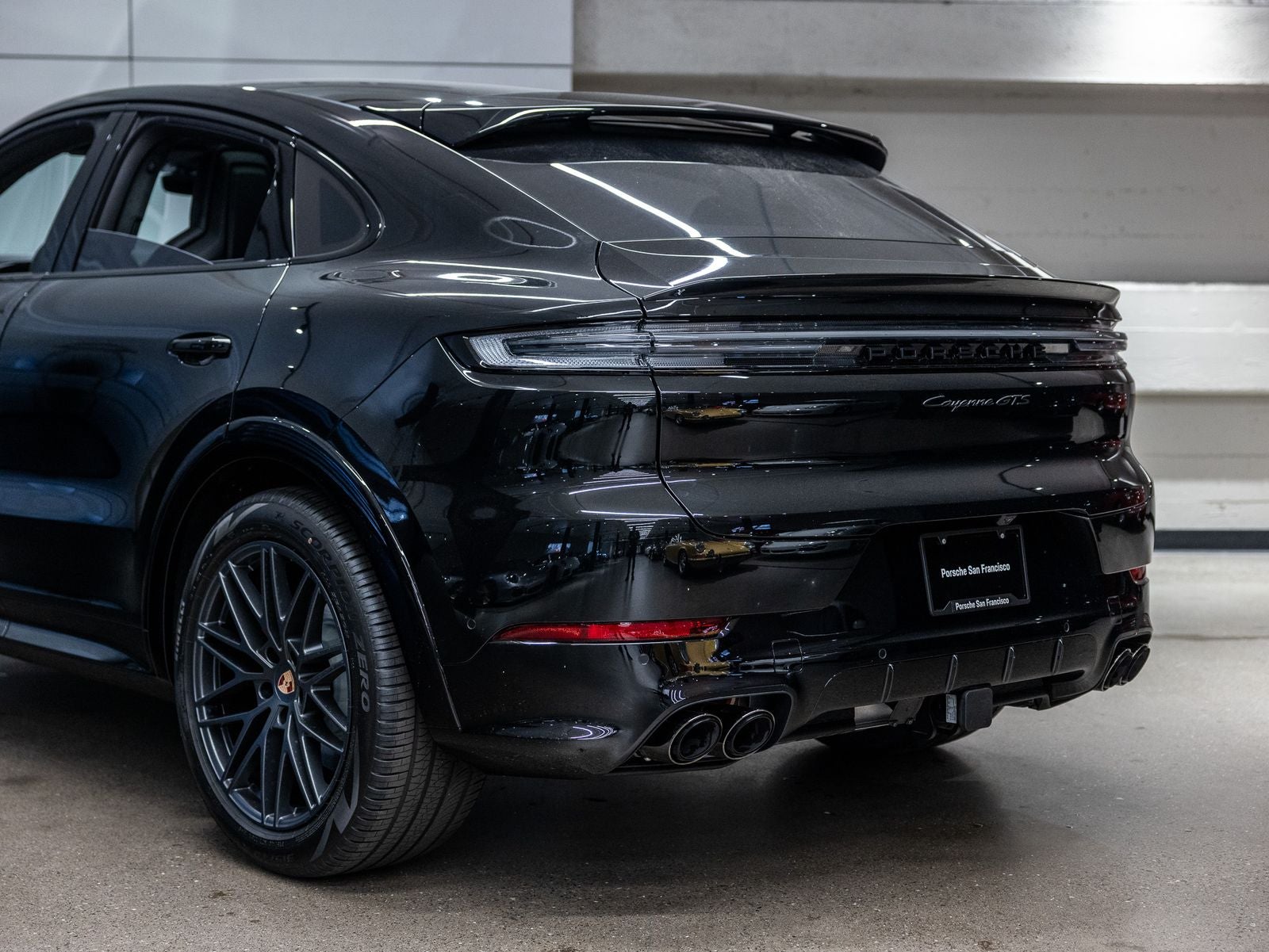 2026 Porsche Cayenne Cayenne GTS Coupe