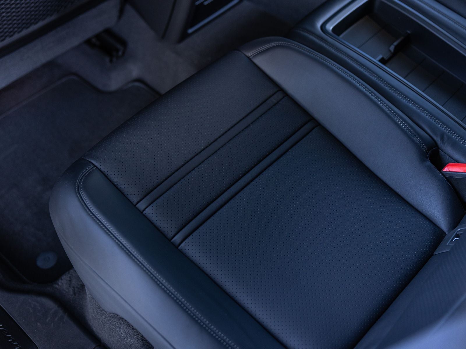 2026 Porsche Cayenne Cayenne GTS Coupe