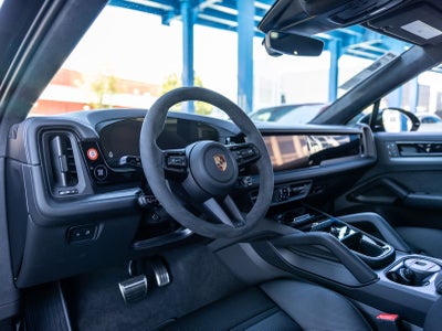 2026 Porsche Cayenne Cayenne GTS Coupe
