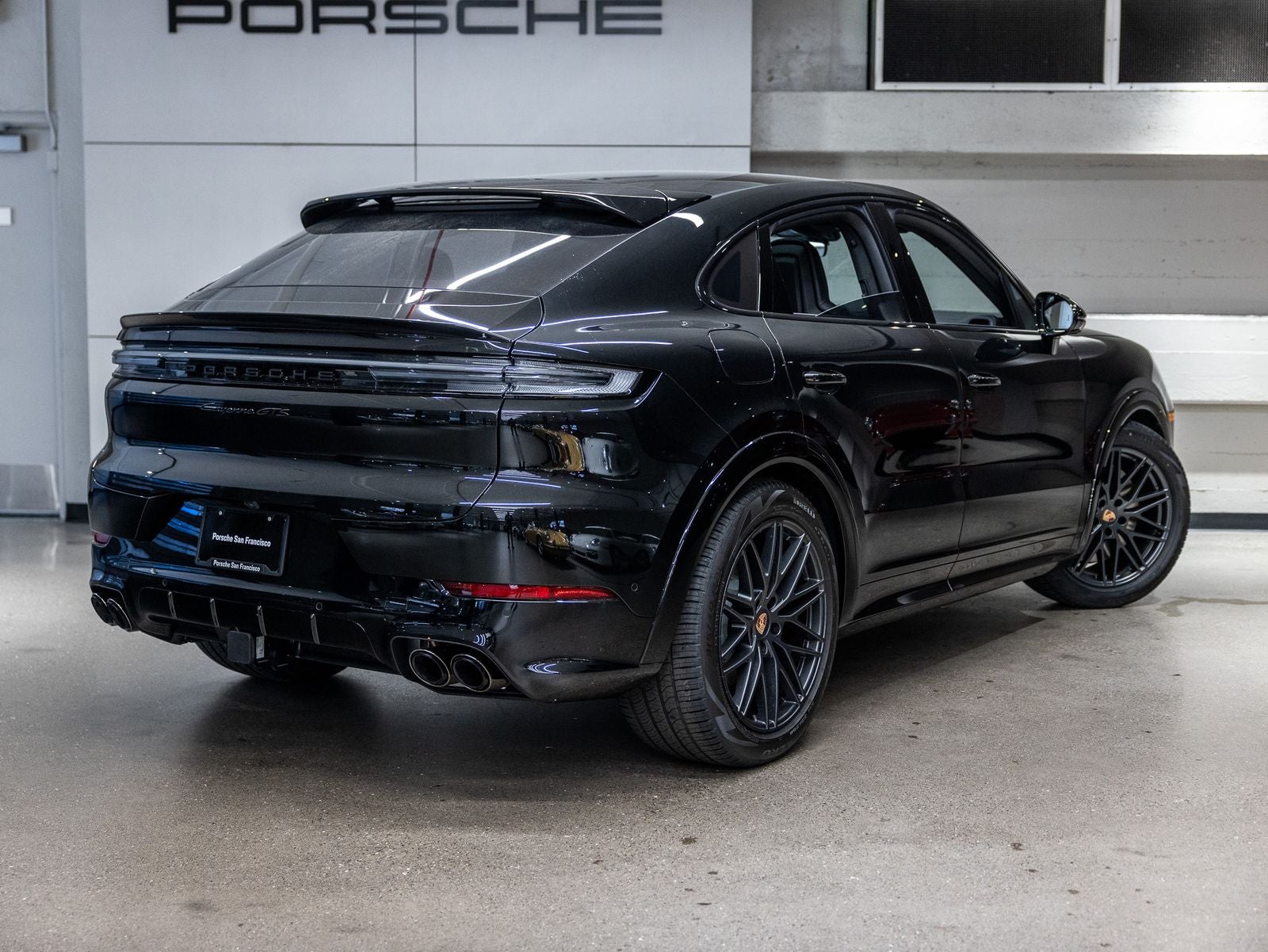 2026 Porsche Cayenne Cayenne GTS Coupe