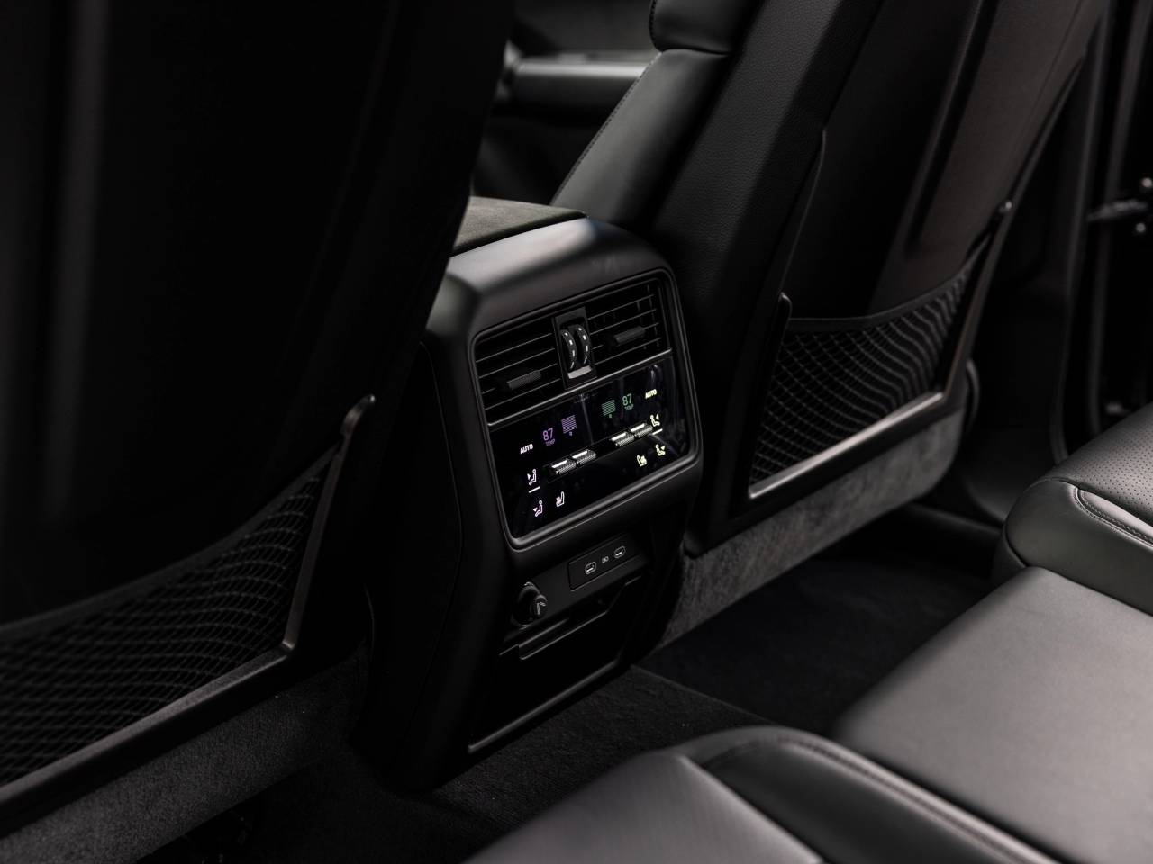2026 Porsche Cayenne Cayenne GTS Coupe