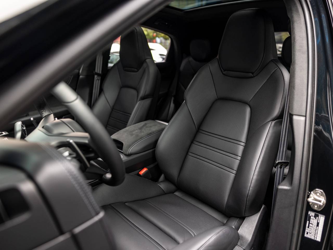 2026 Porsche Cayenne Cayenne GTS Coupe