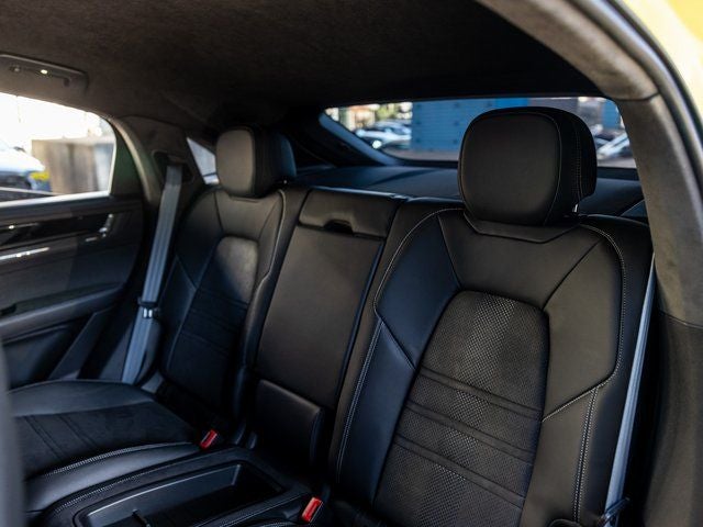 2024 Porsche Cayenne Cayenne Turbo GT