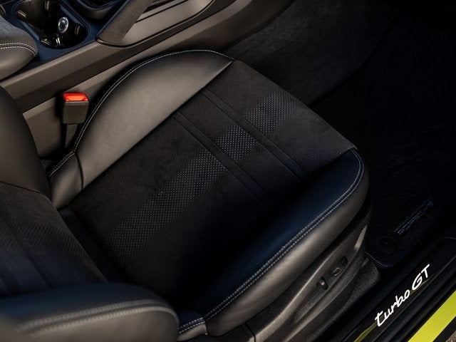 2024 Porsche Cayenne Cayenne Turbo GT