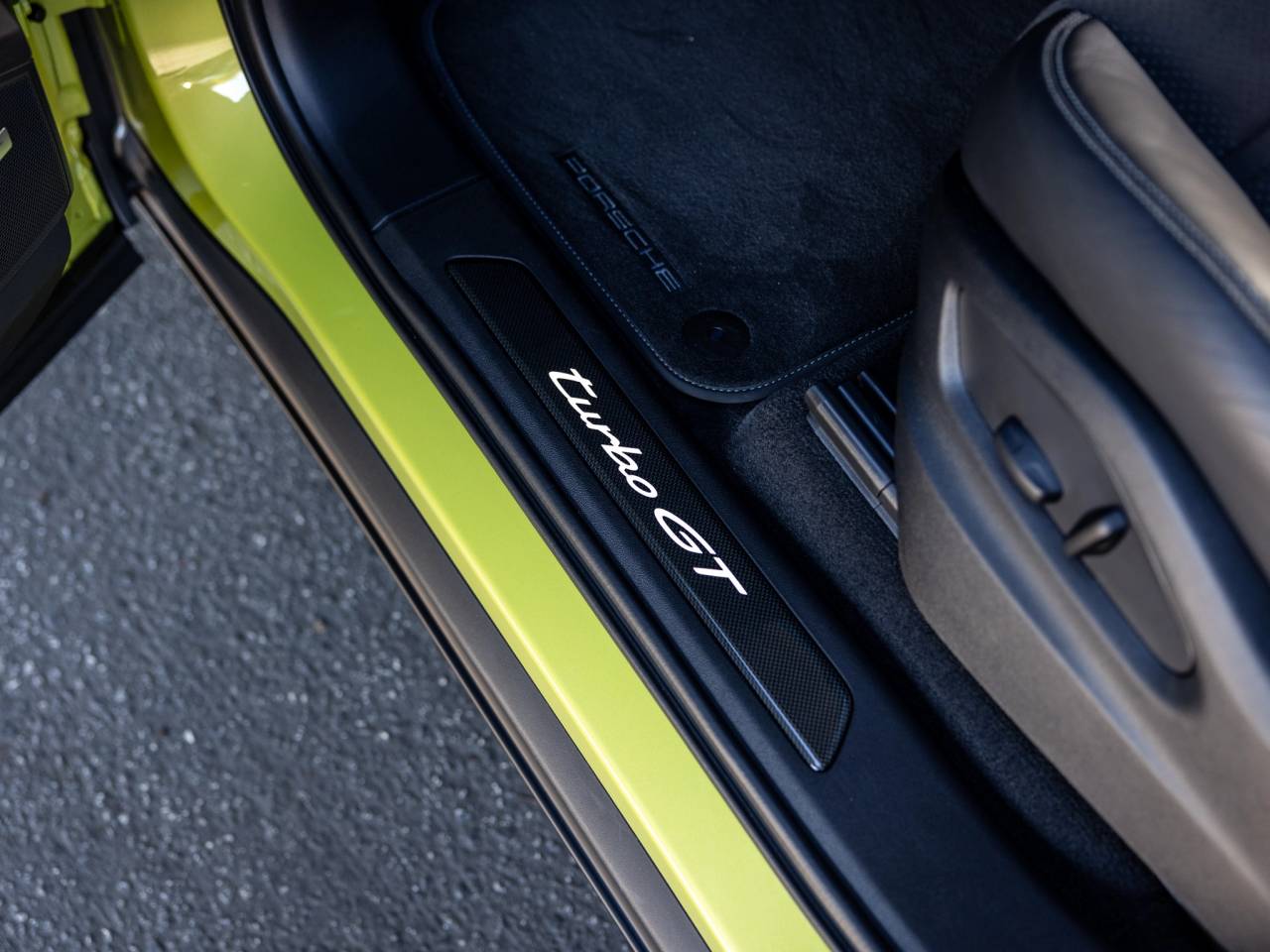 2024 Porsche Cayenne Cayenne Turbo GT