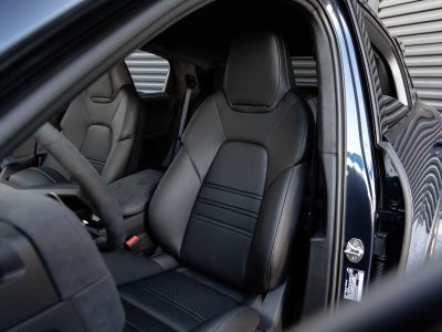 2026 Porsche Cayenne Cayenne Turbo GT