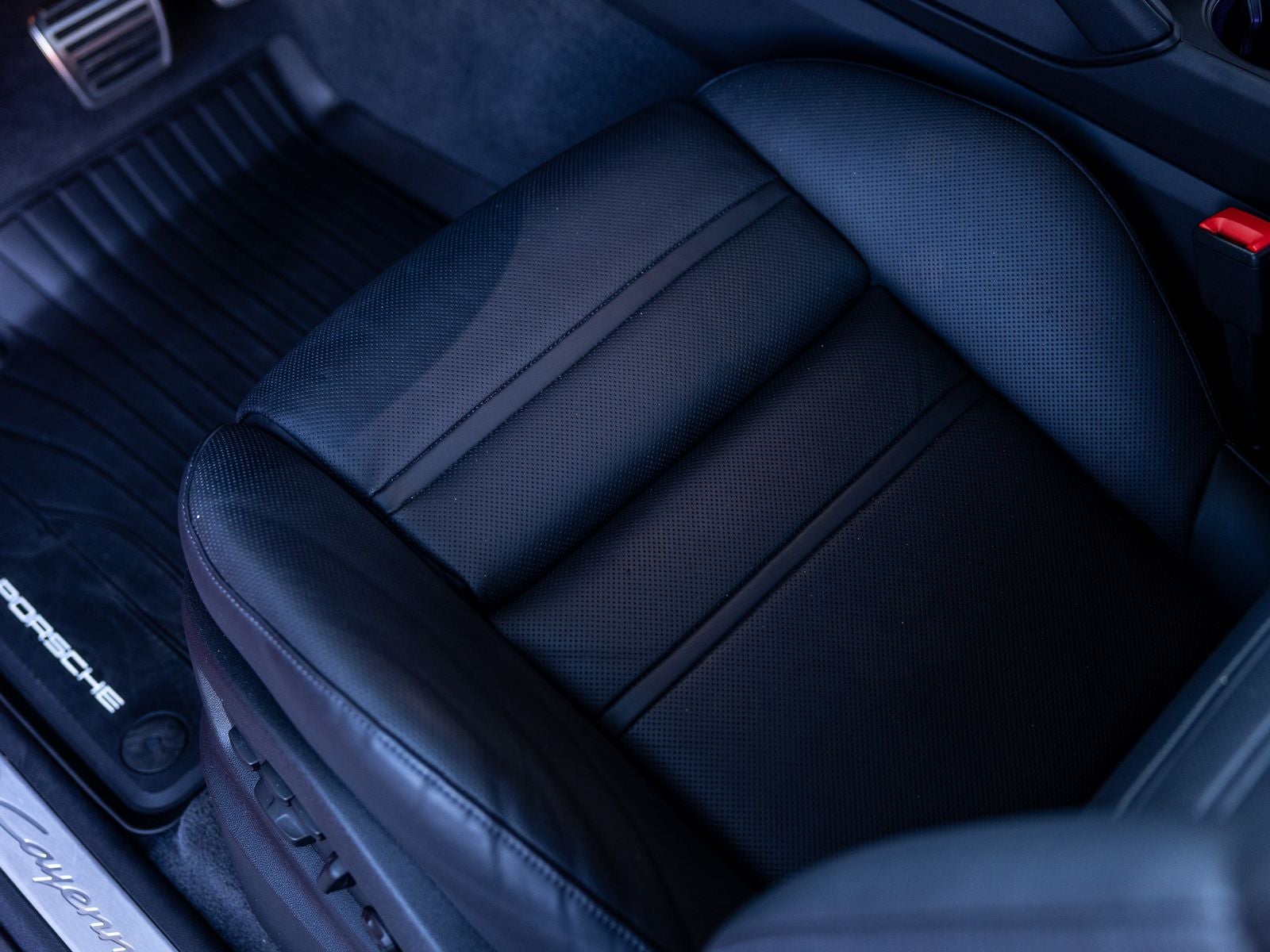 2024 Porsche Cayenne Cayenne S Coupe