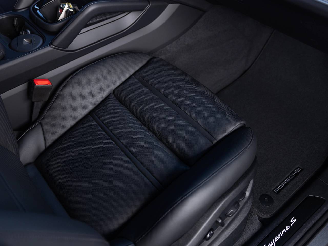 2026 Porsche Cayenne S Coupe