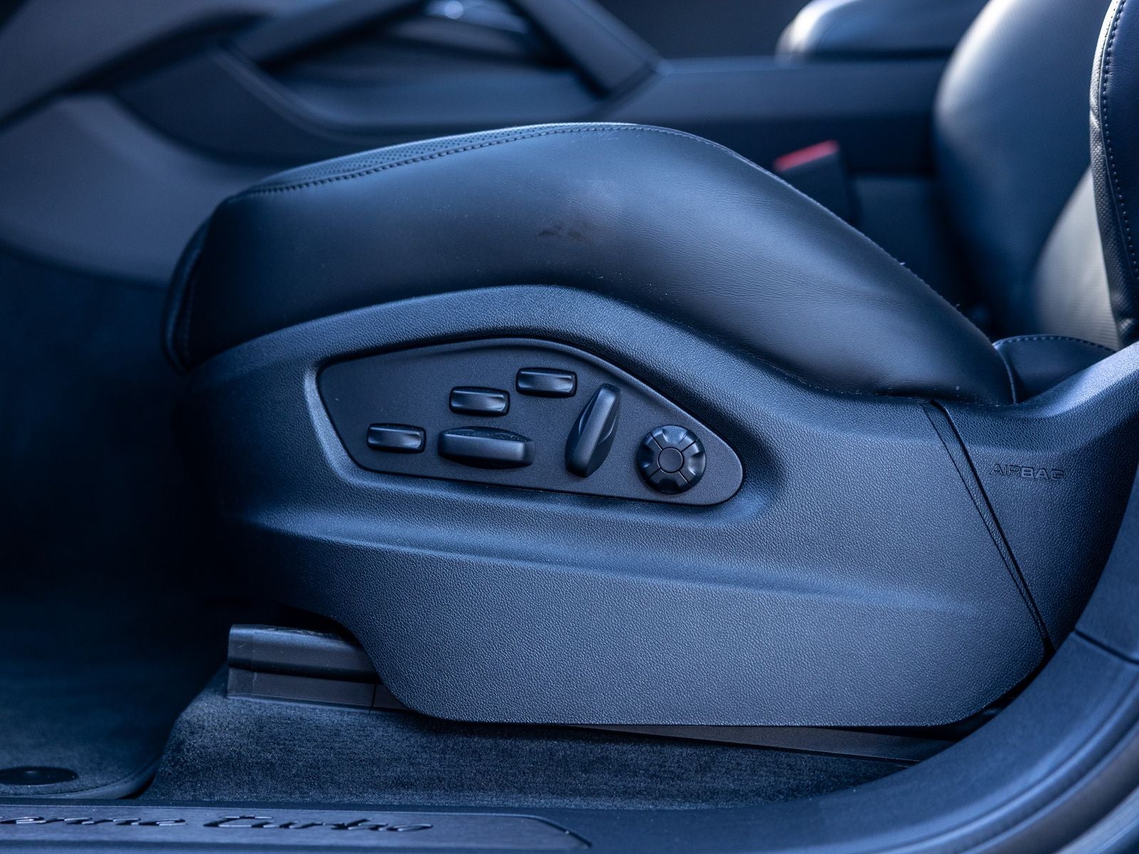 2026 Porsche Cayenne Cayenne Turbo E-Hybrid Coupe