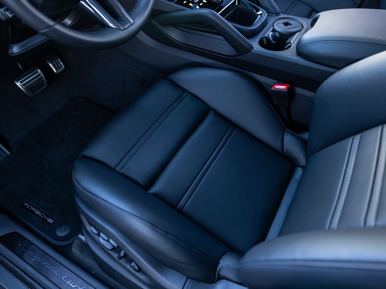 2026 Porsche Cayenne Cayenne Turbo E-Hybrid Coupe