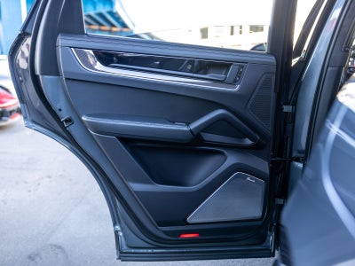 2026 Porsche Cayenne Cayenne Turbo E-Hybrid Coupe