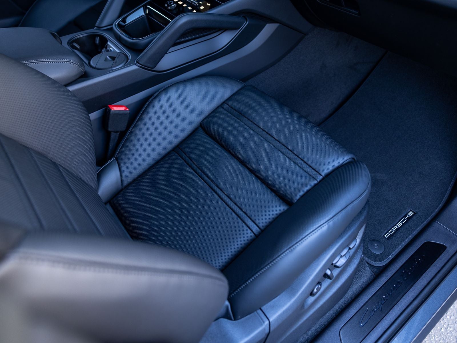 2026 Porsche Cayenne Cayenne Turbo E-Hybrid Coupe