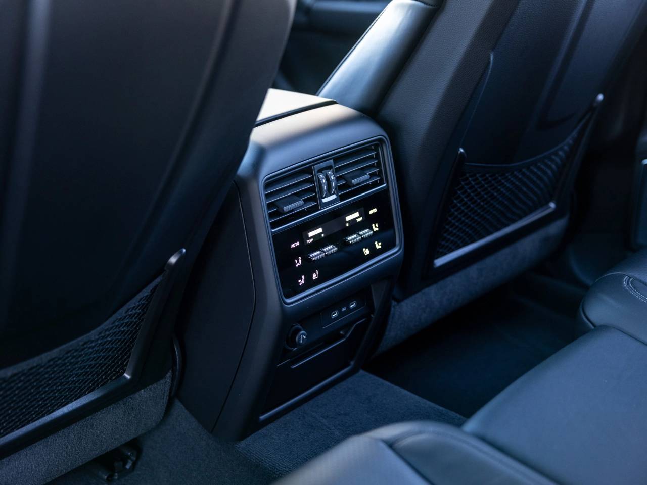 2026 Porsche Cayenne Cayenne Turbo E-Hybrid Coupe