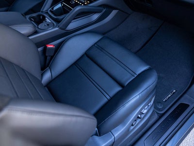 2026 Porsche Cayenne Cayenne Turbo E-Hybrid Coupe