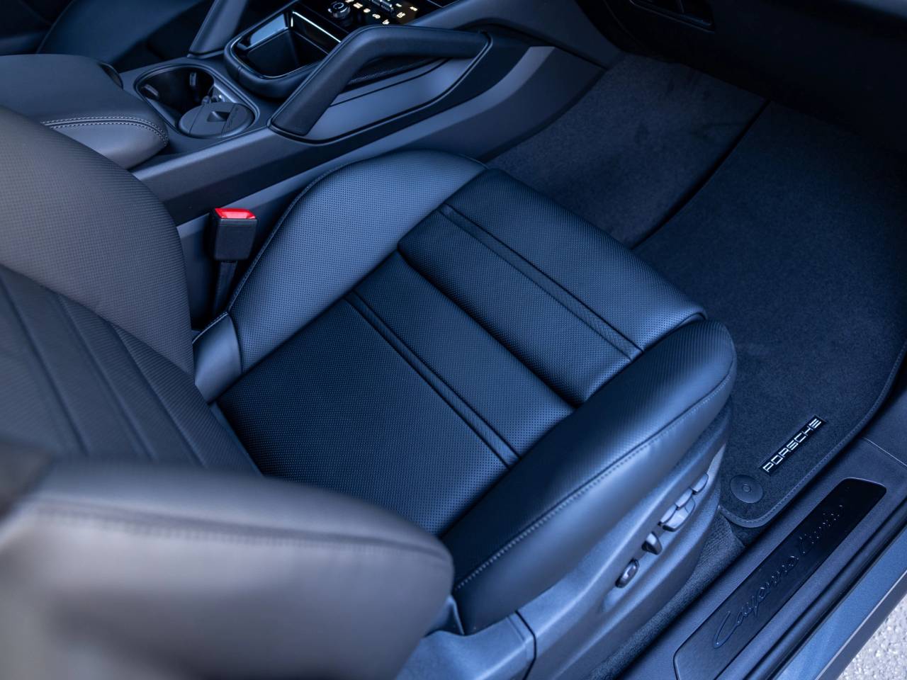 2026 Porsche Cayenne Cayenne Turbo E-Hybrid Coupe