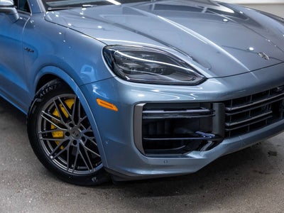 2026 Porsche Cayenne Cayenne Turbo E-Hybrid Coupe