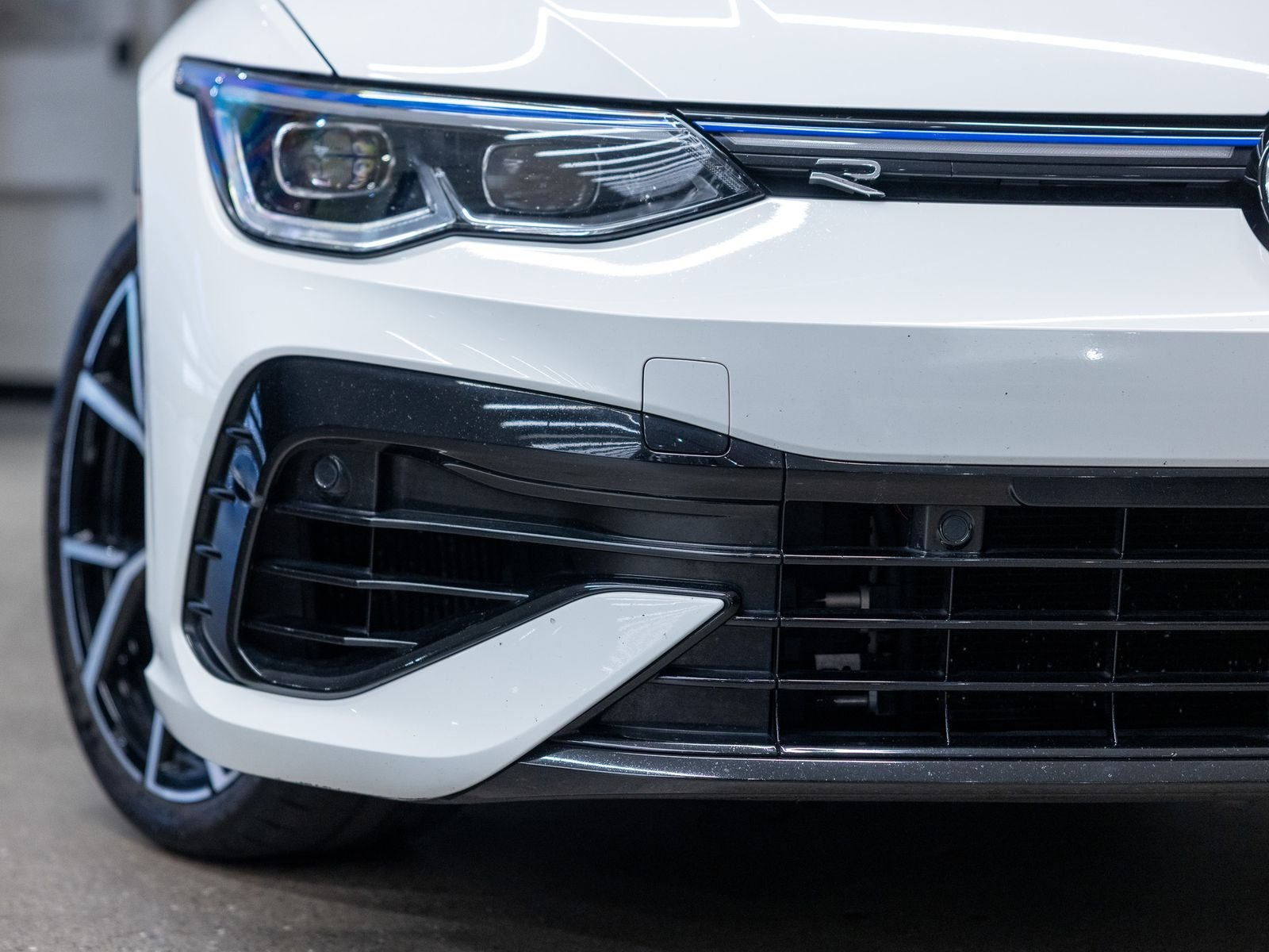 2023 Volkswagen Golf R 2.0T
