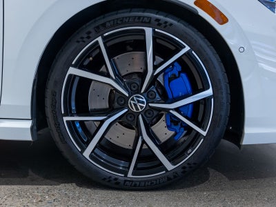 2023 Volkswagen Golf R 2.0T