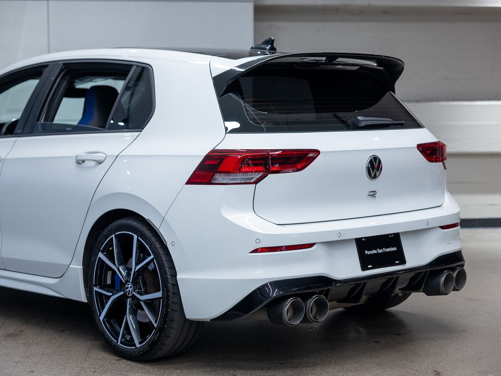 2023 Volkswagen Golf R 2.0T