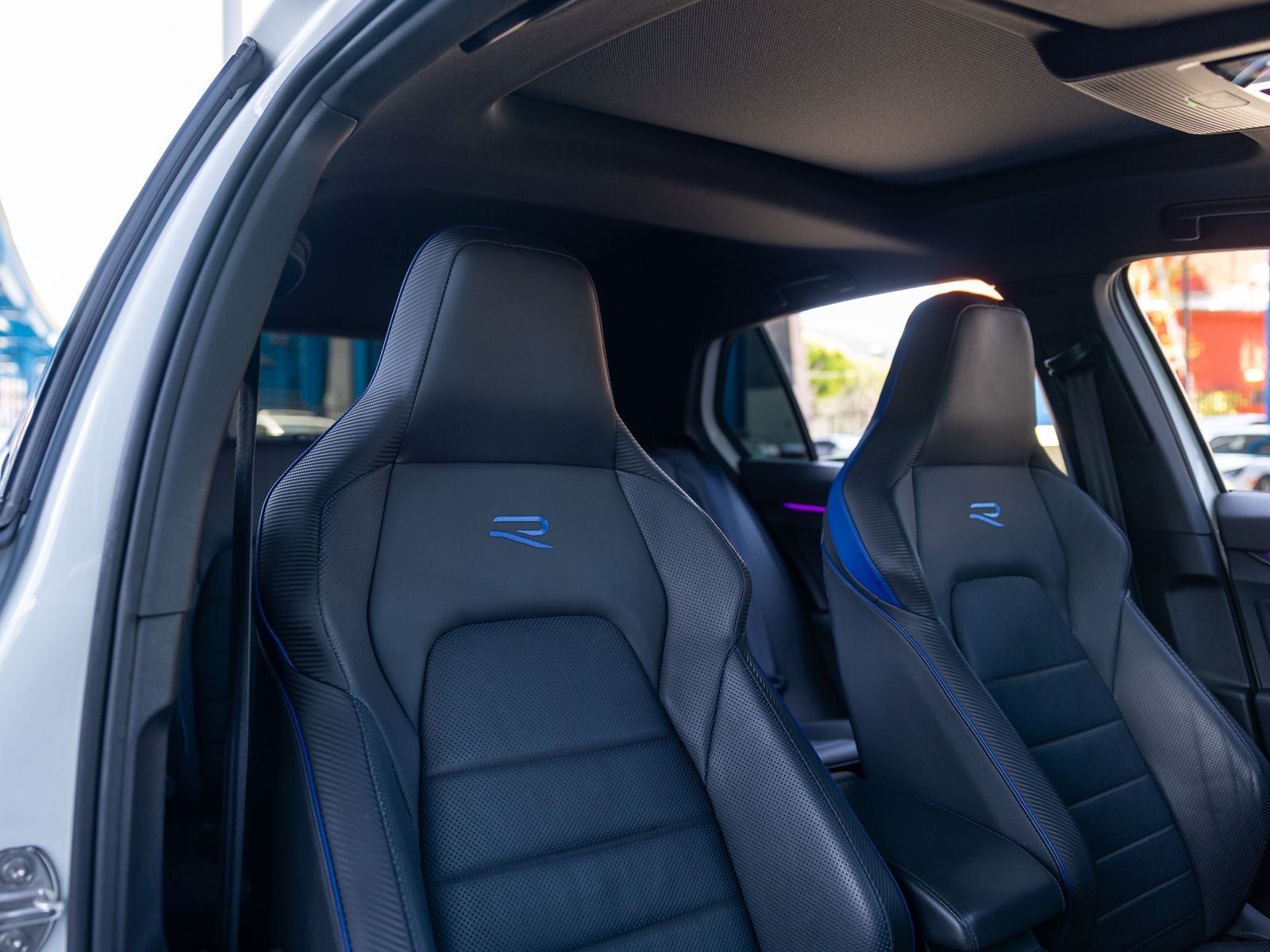 2023 Volkswagen Golf R 2.0T