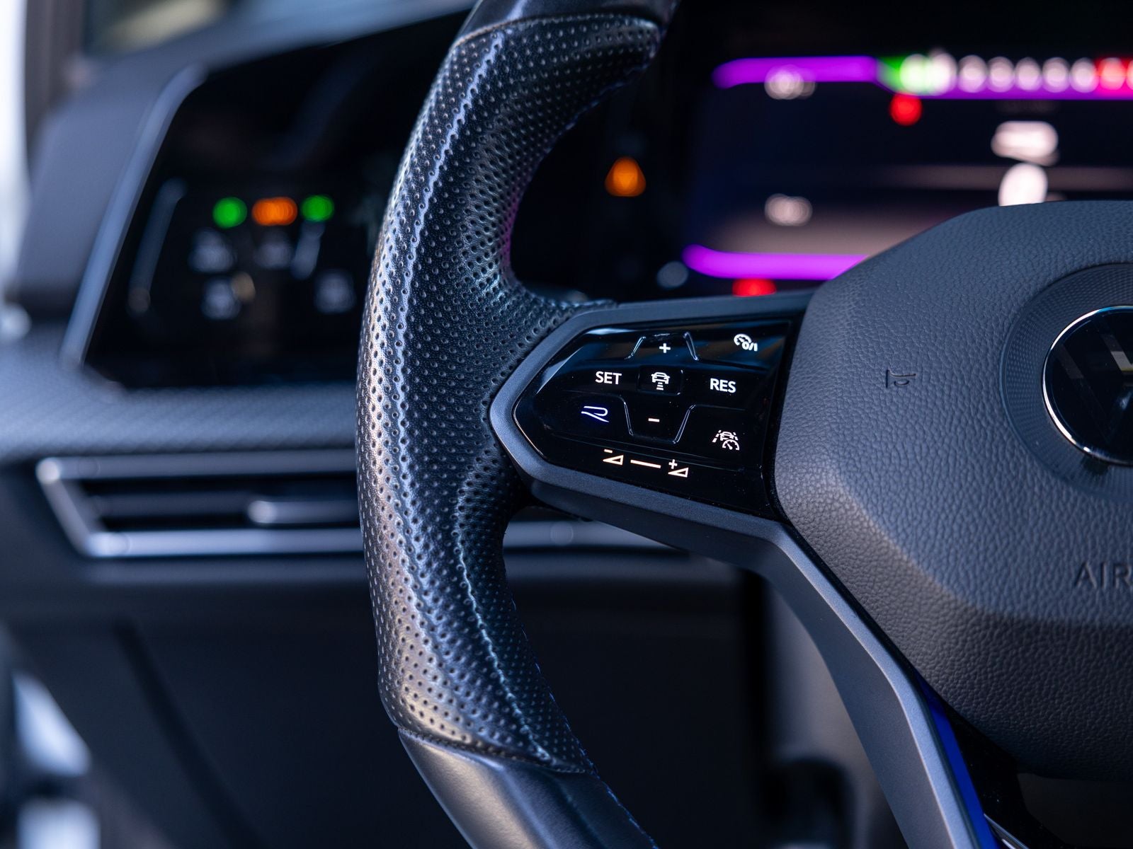 2023 Volkswagen Golf R 2.0T