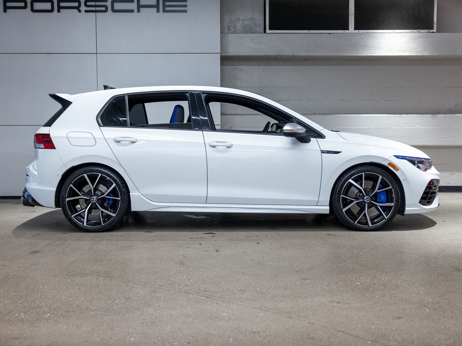2023 Volkswagen Golf R 2.0T