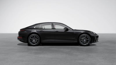 2026 Porsche Panamera 4