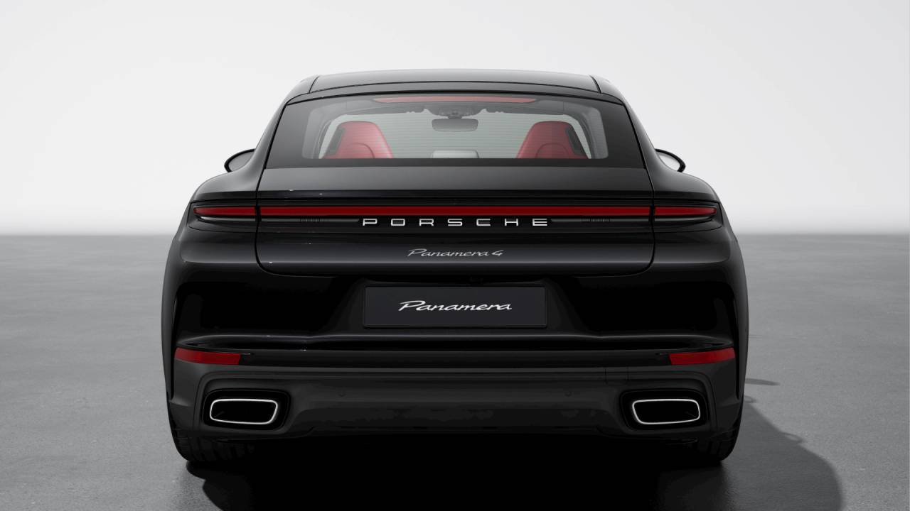 2026 Porsche Panamera 4