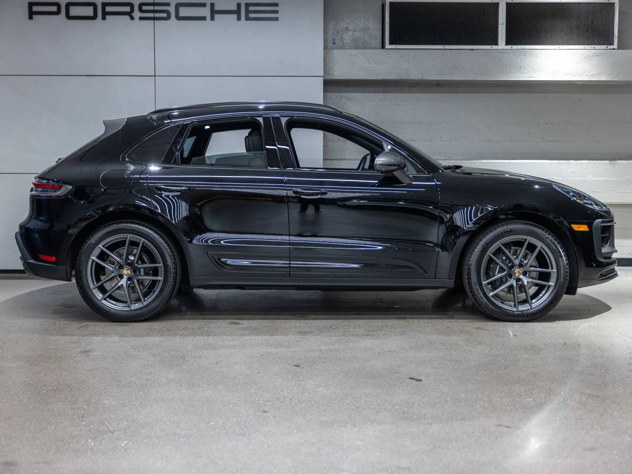2026 Porsche Macan Macan T