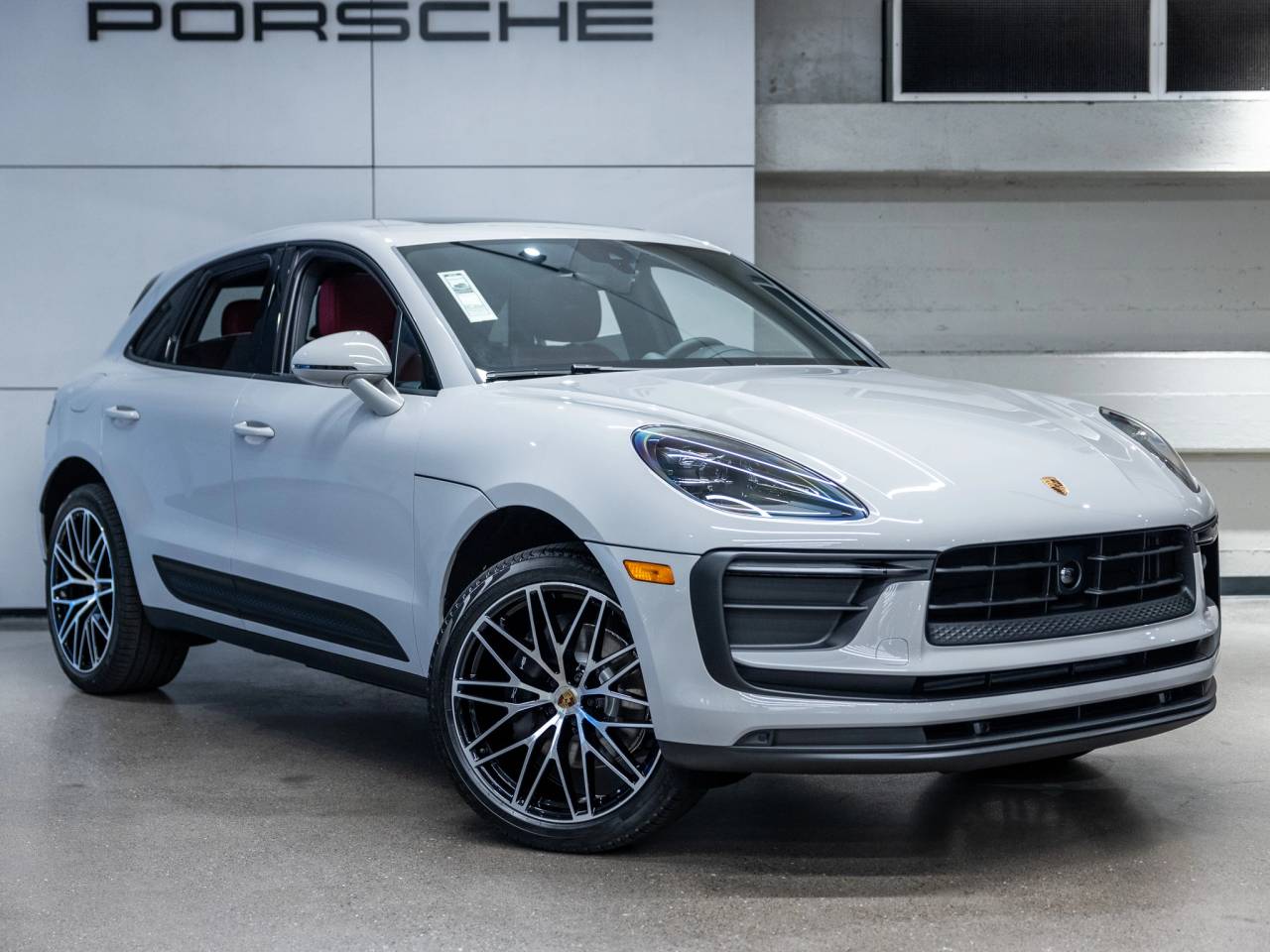2026 Porsche Macan Macan