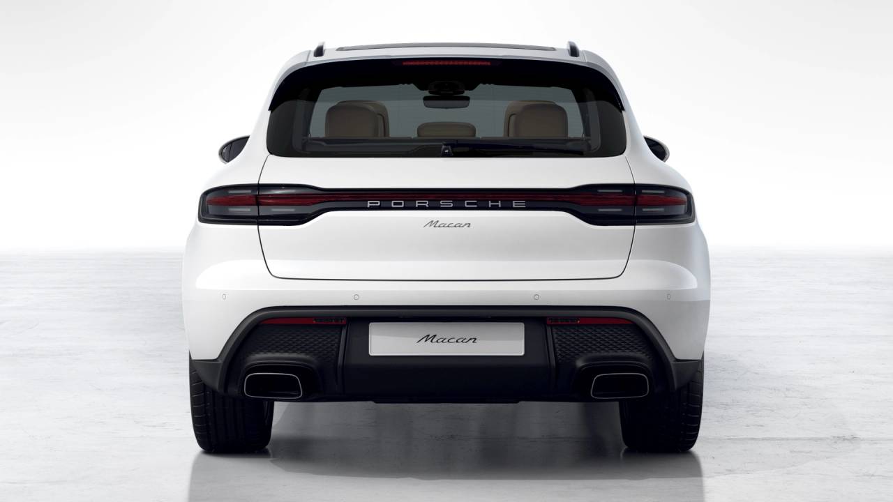 2026 Porsche Macan AWD