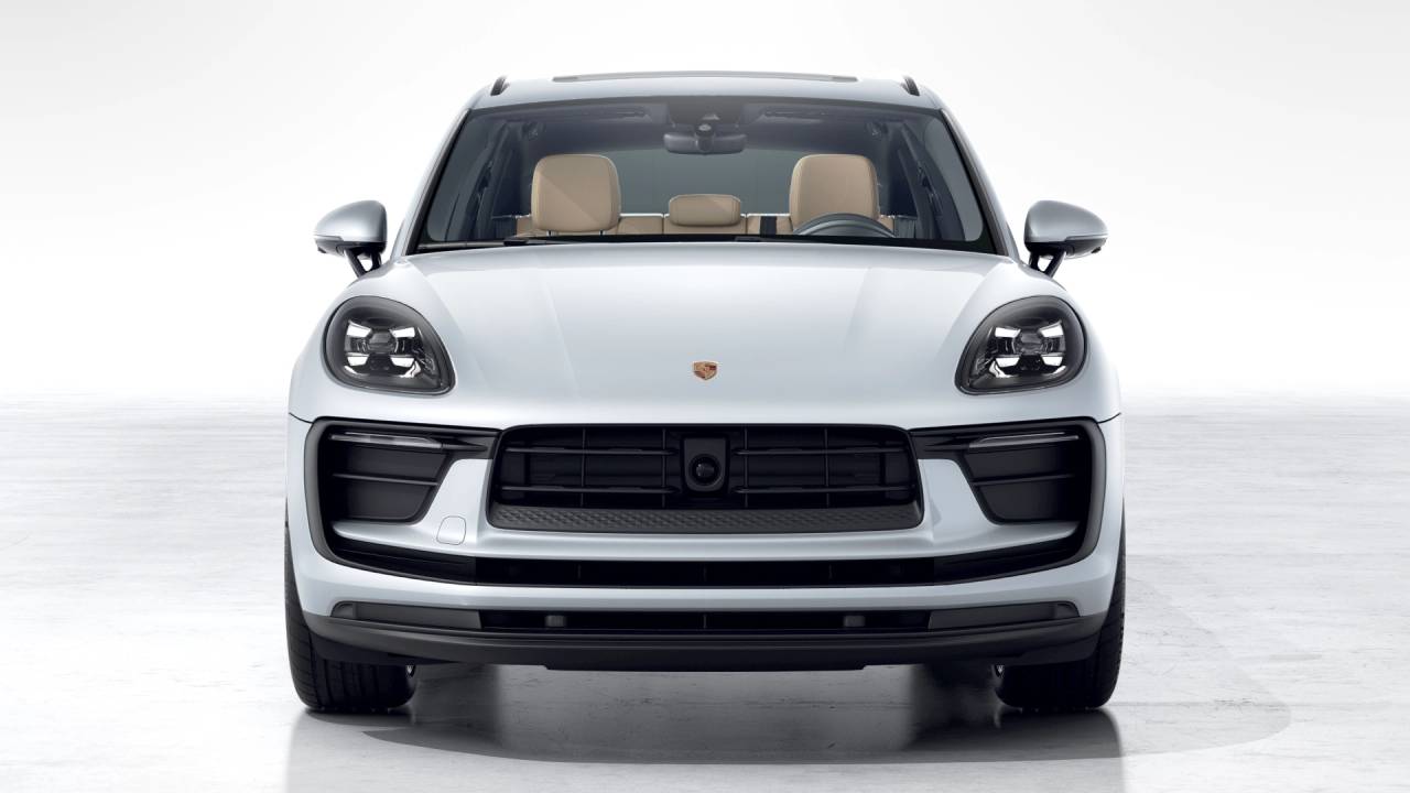 2026 Porsche Macan AWD