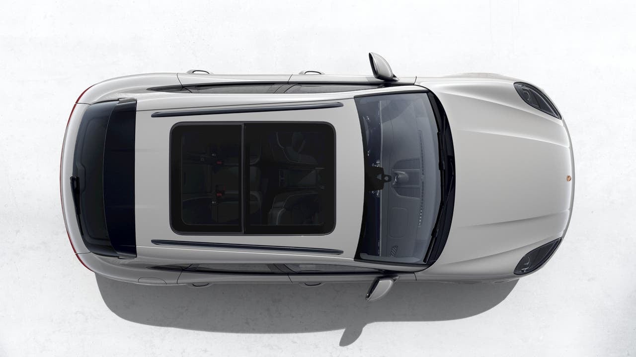 2026 Porsche Macan AWD