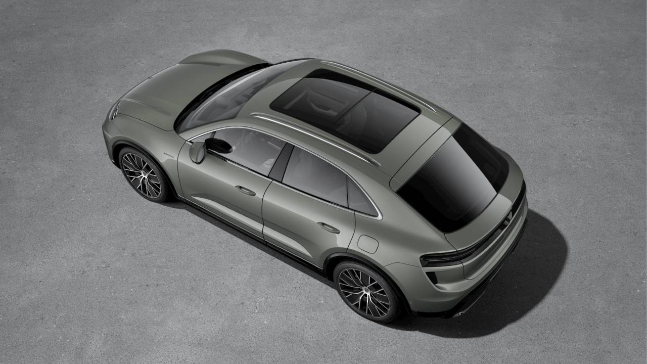 2026 Porsche Macan Macan Turbo Electric
