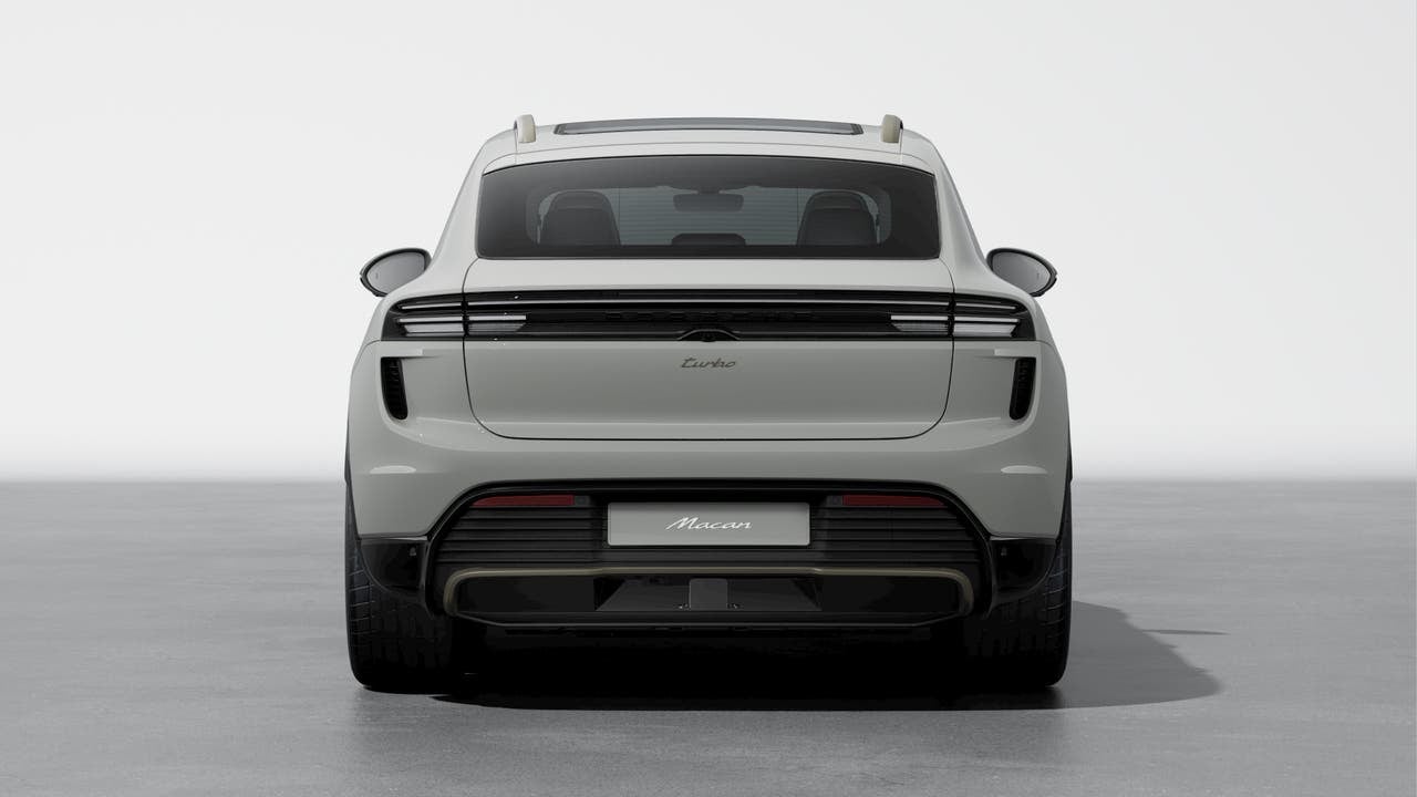 2026 Porsche Macan Macan Turbo Electric