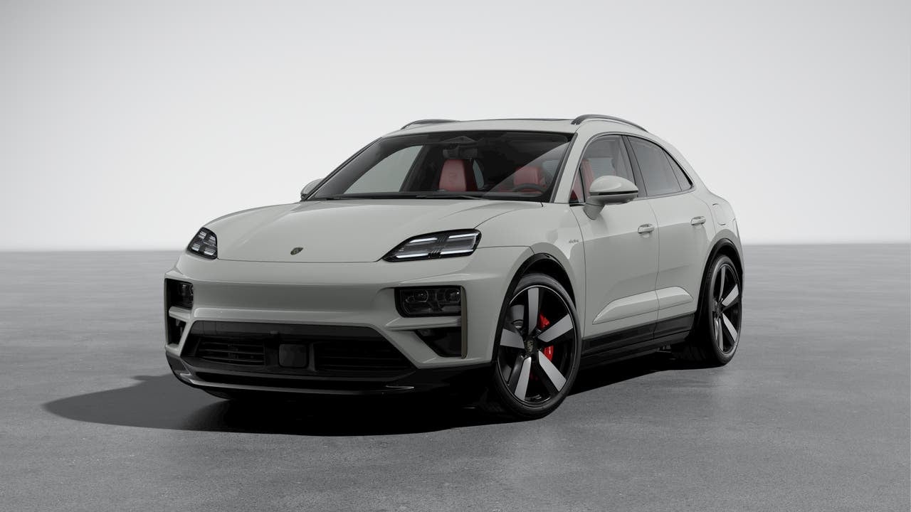 2026 Porsche Macan Macan Turbo Electric