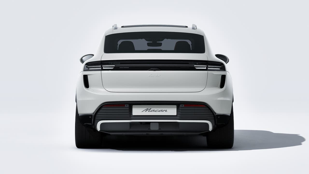 2026 Porsche Macan Macan Turbo Electric