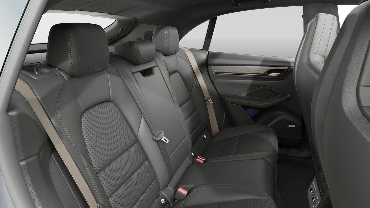 2026 Porsche Macan Macan Turbo Electric