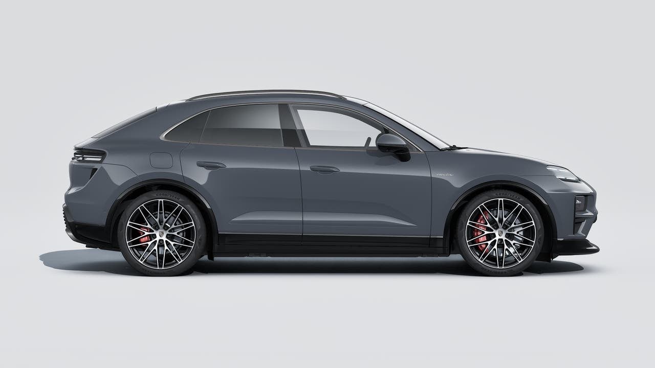 2026 Porsche Macan Macan Turbo Electric