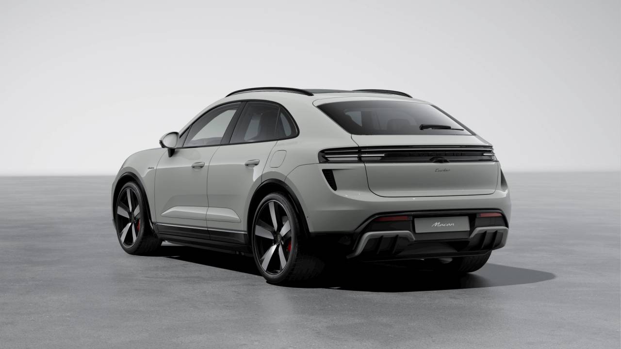 2026 Porsche Macan Turbo Electric