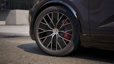 2027 Porsche Macan Macan Turbo Electric